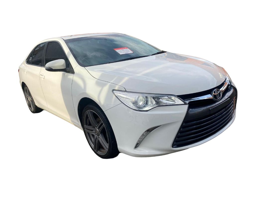 Toyota  Camry 