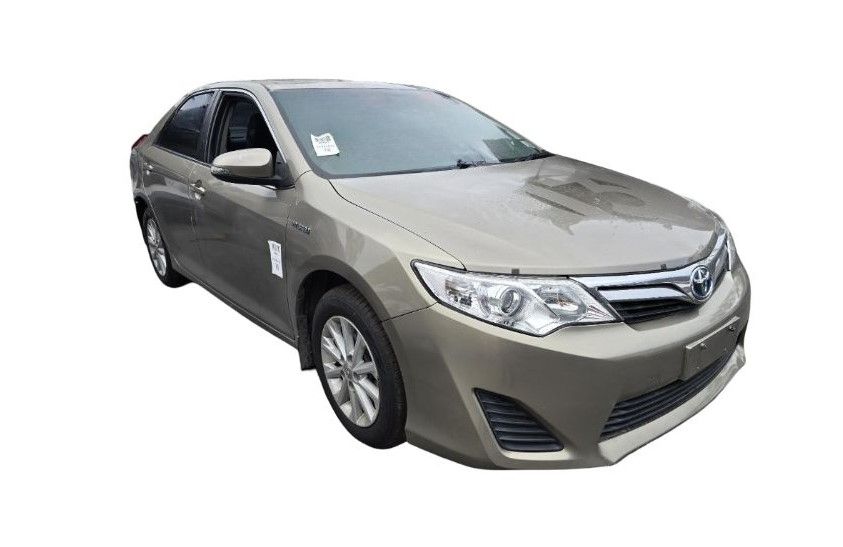 Toyota  Camry 
