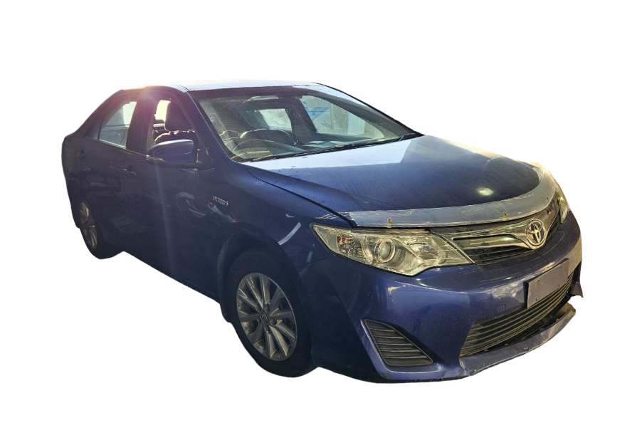 Toyota  Camry 